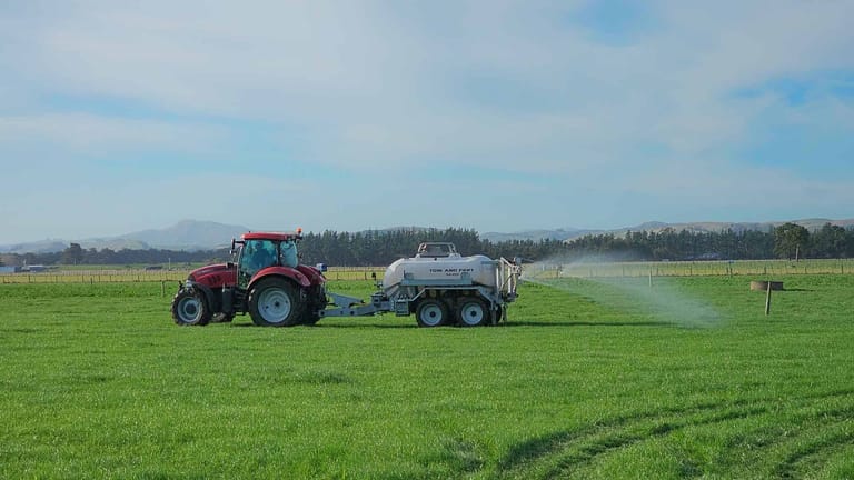 Tow and Fert Multi 4000